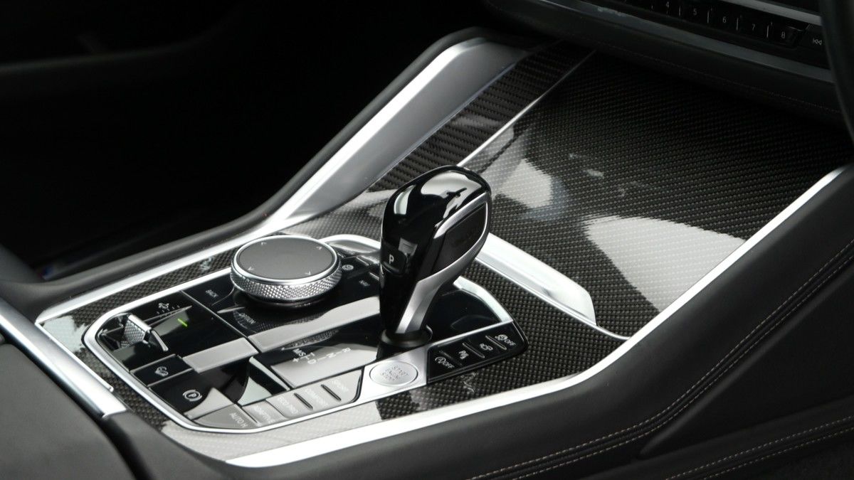 BMW X6 Image 2