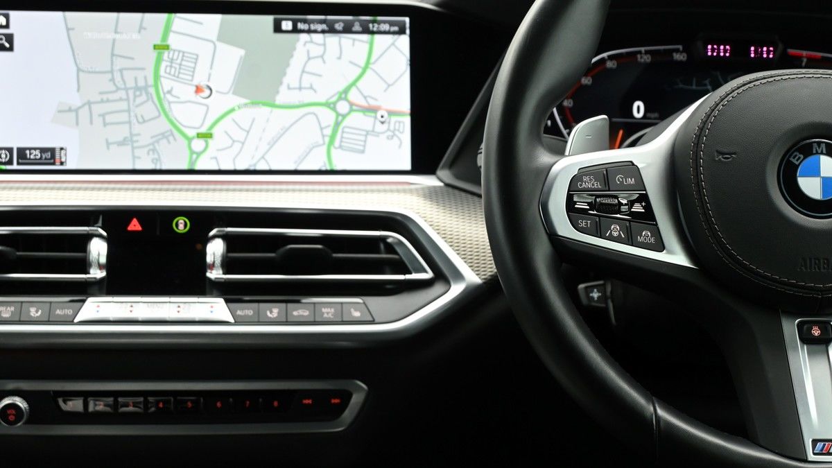 BMW X6 Image 15