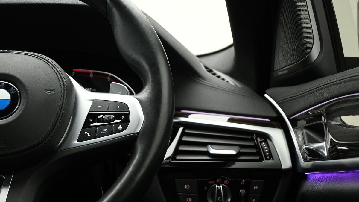 BMW 5 Series Image 15