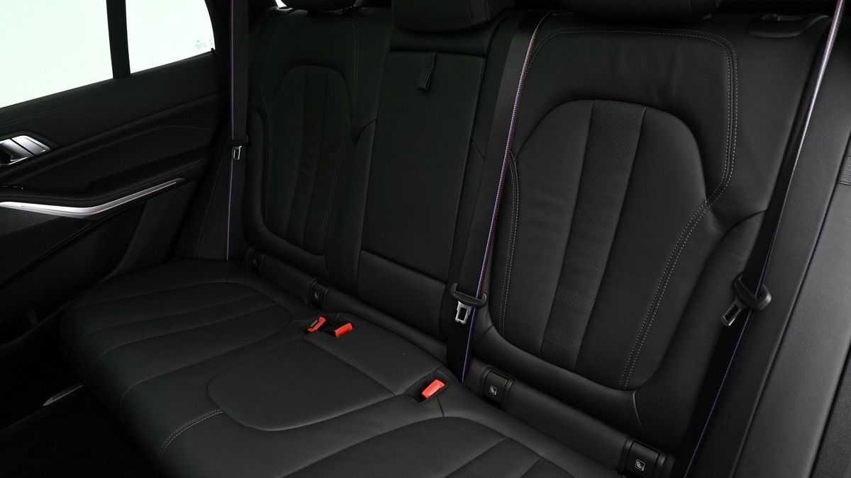 BMW X5 Image 5
