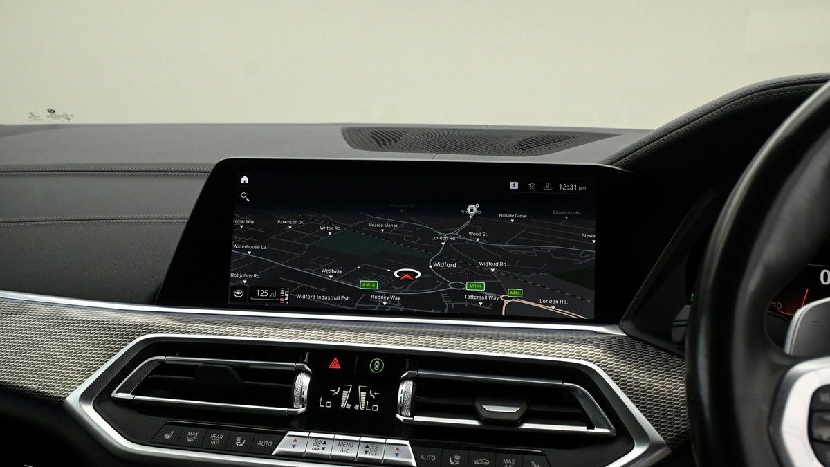 BMW X5 Image 10