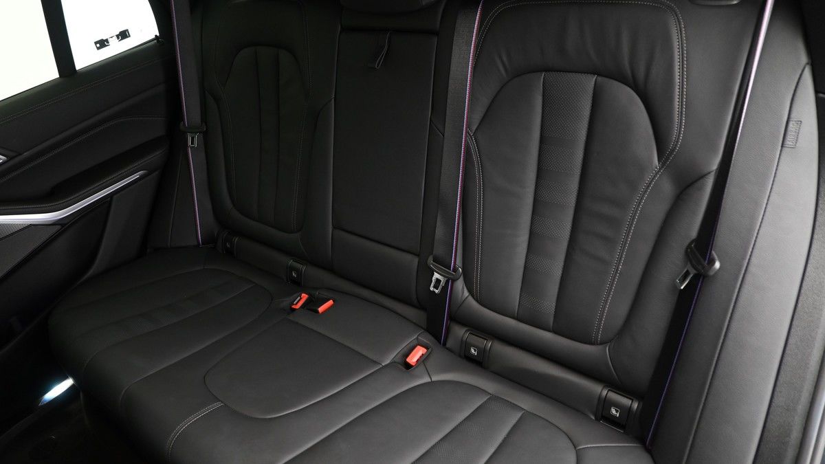 BMW X5 Image 4