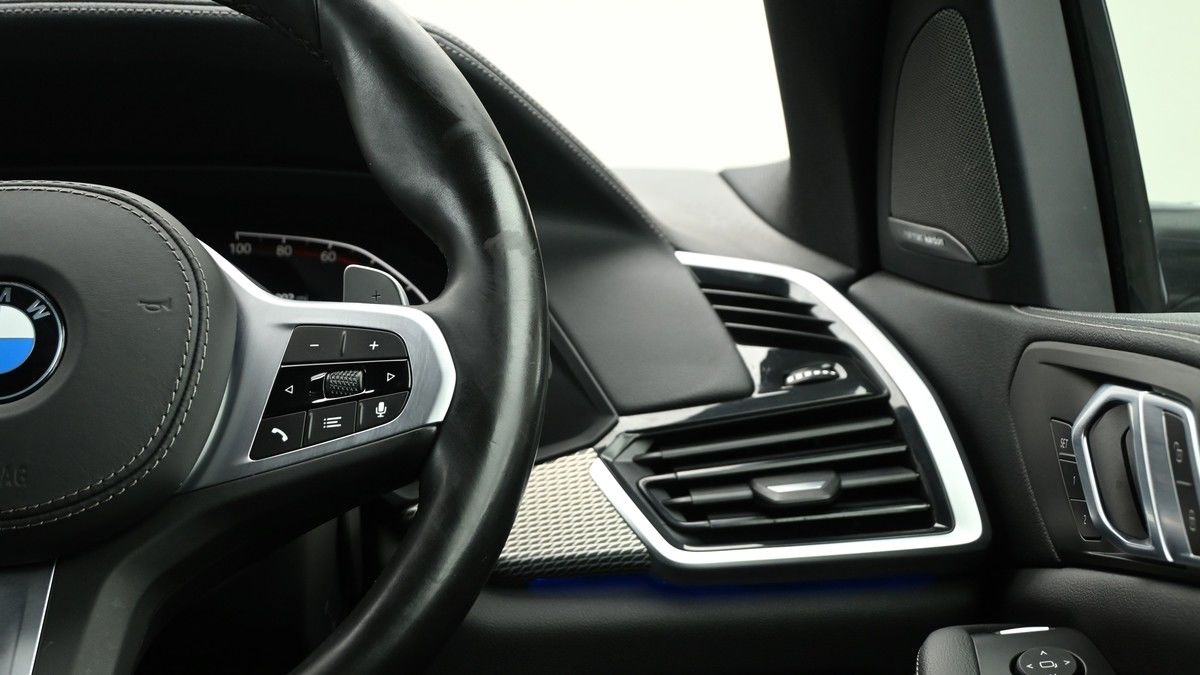 BMW X5 Image 15