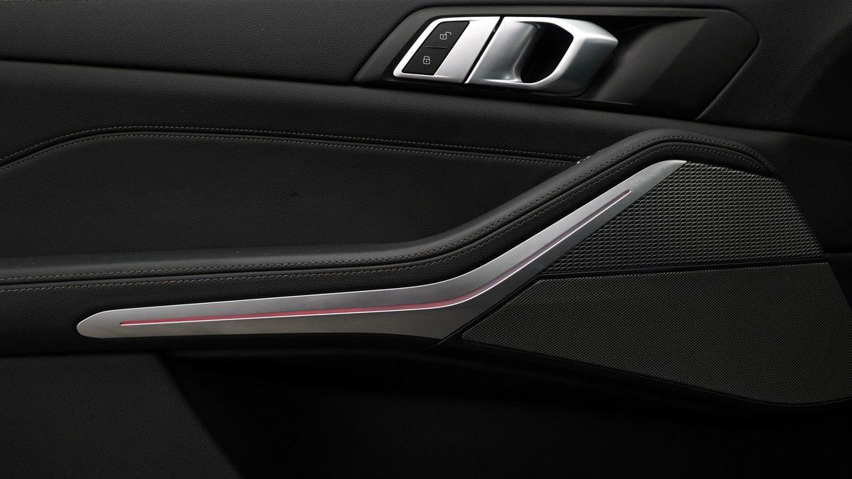 BMW X5 Image 12