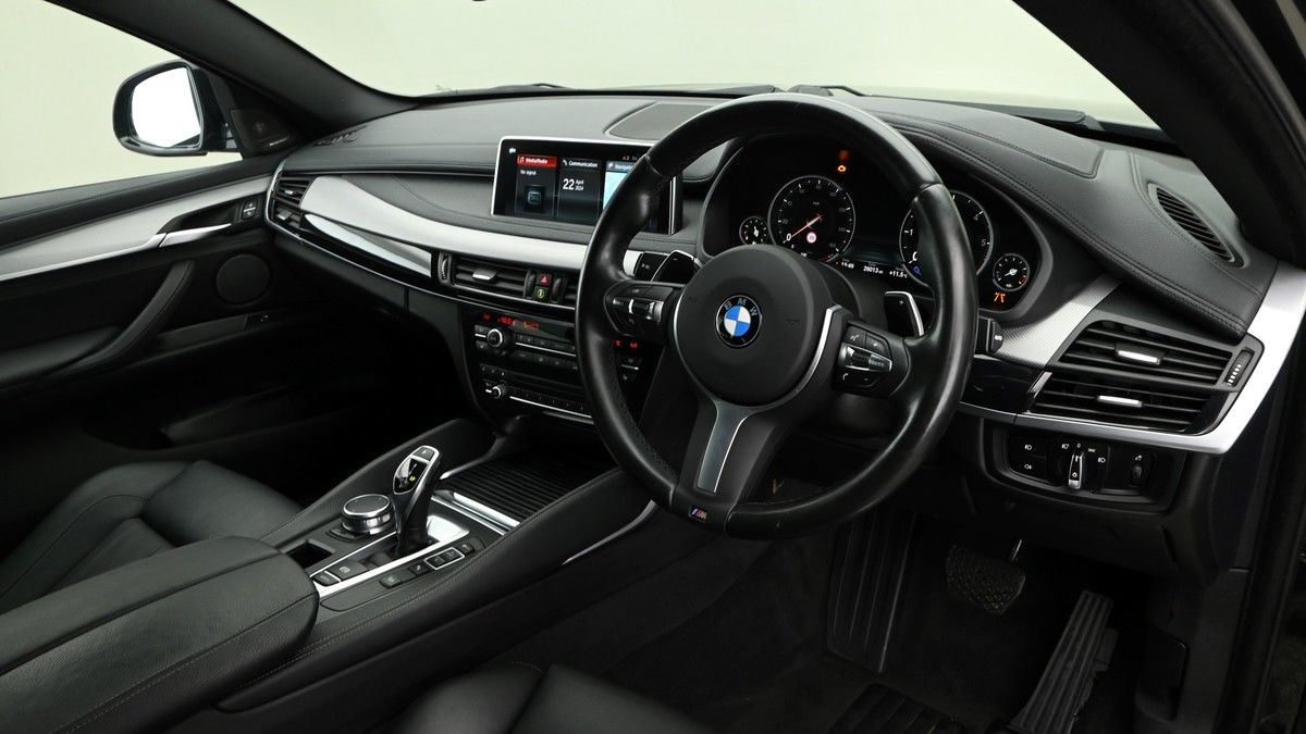 BMW X6 Image 3