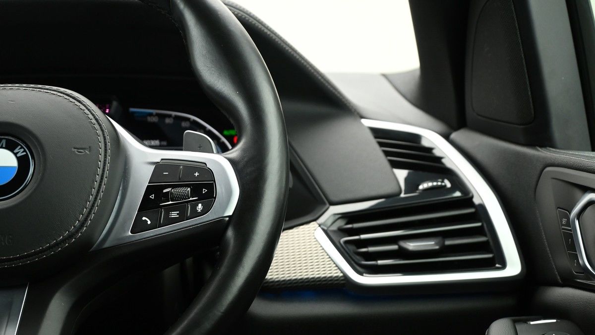 BMW X5 Image 15