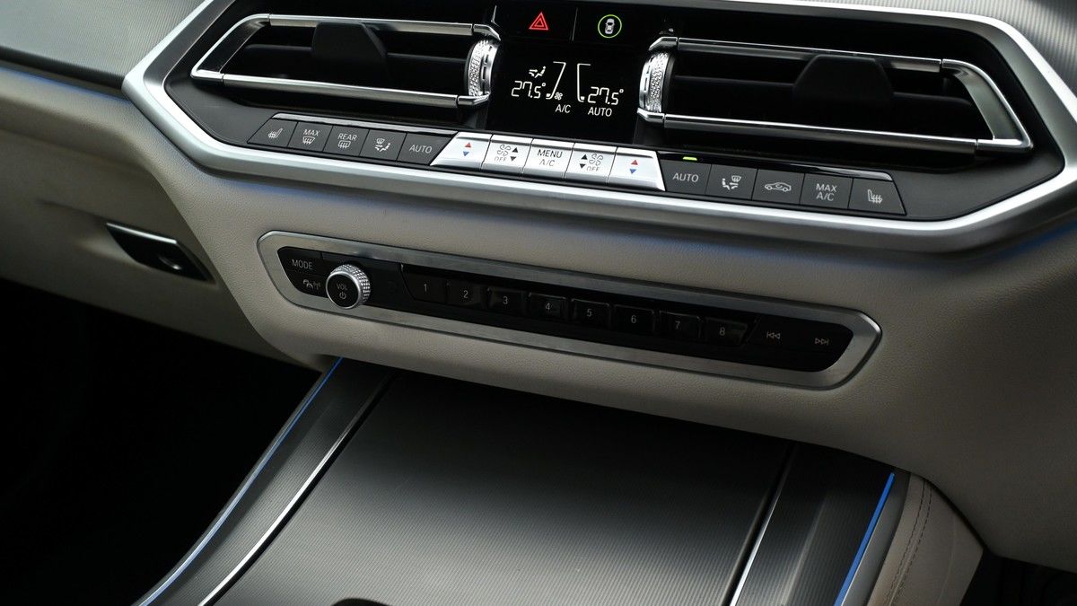 BMW X5 Image 11