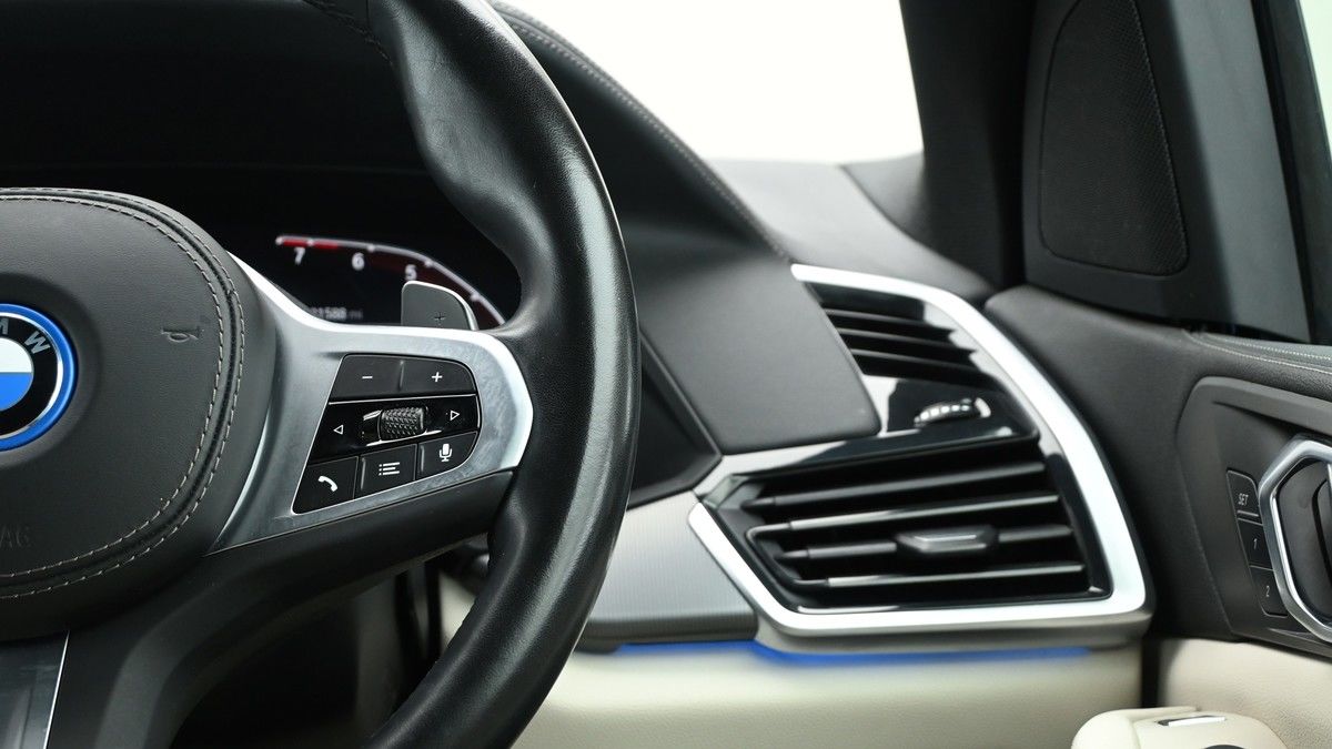 BMW X5 Image 15