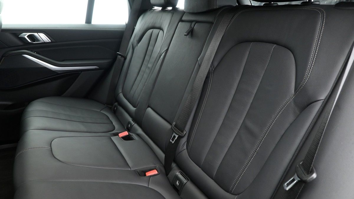 BMW X5 Image 5