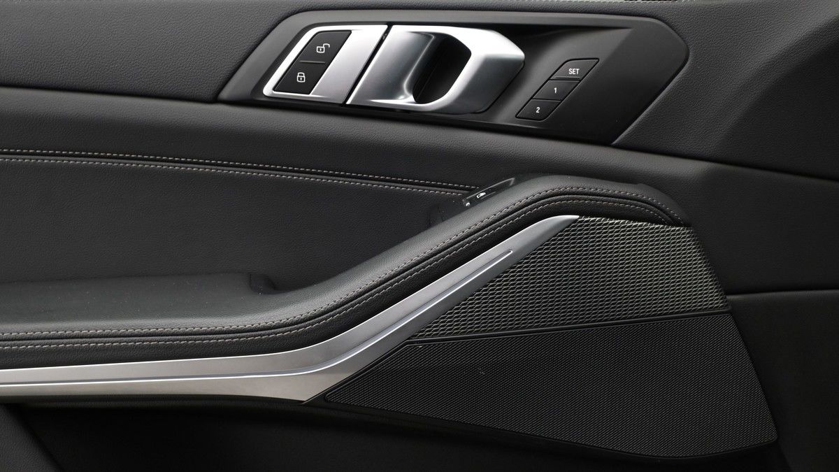 BMW X5 Image 13
