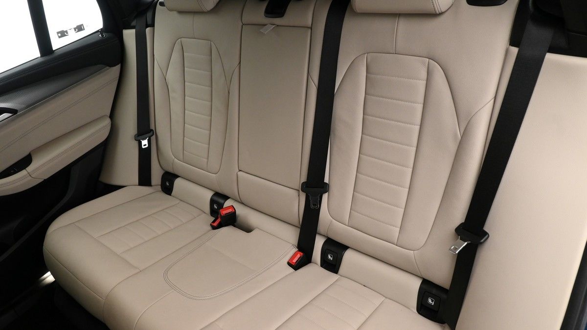 BMW X3 Image 4