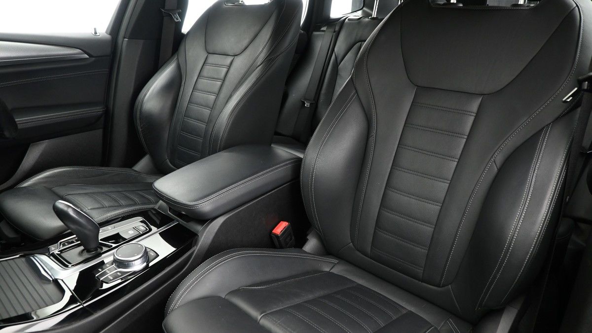 BMW X3 Image 4