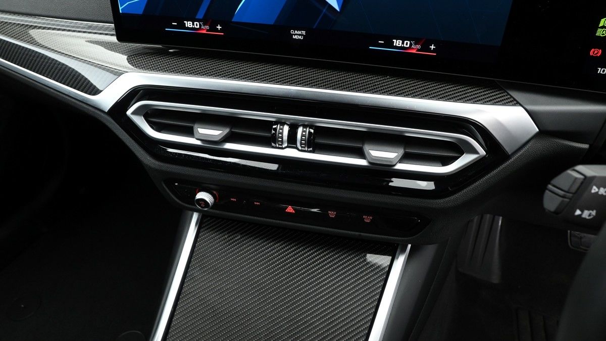 BMW M3 Competition Image 12