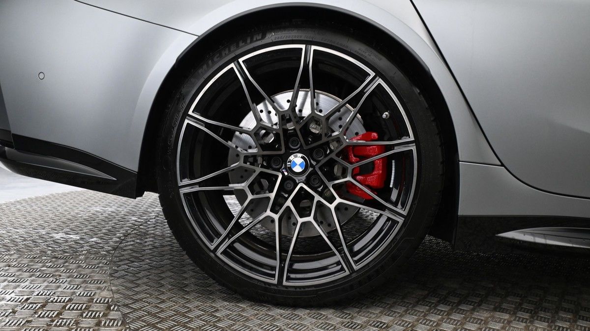 BMW M3 Competition Image 9