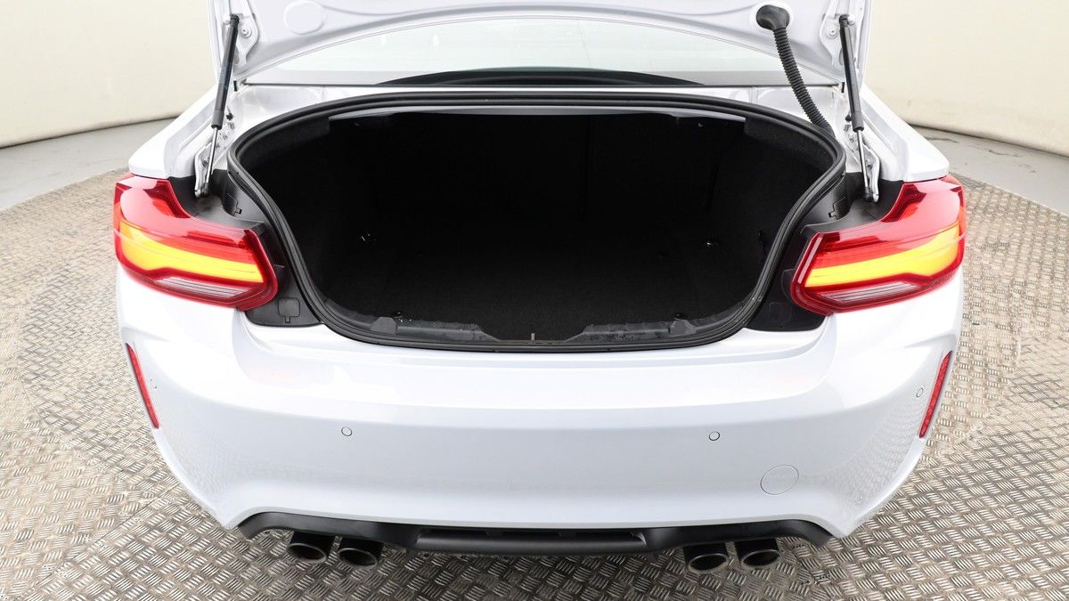 BMW M2 Image 9