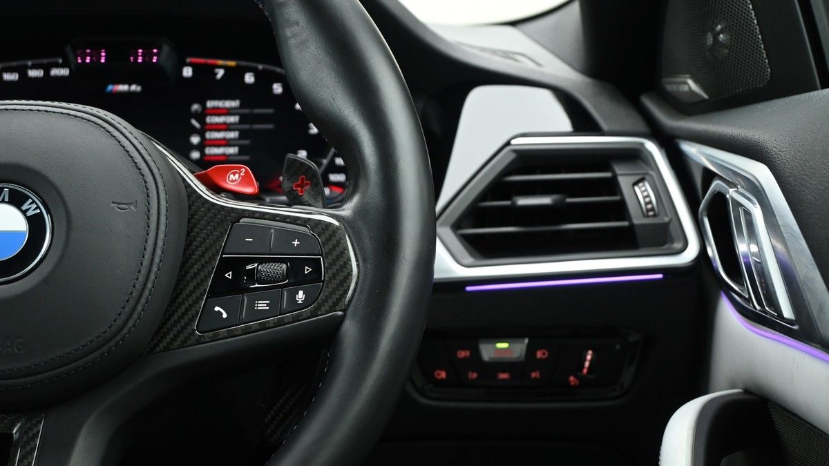 BMW M4 Competition Image 15