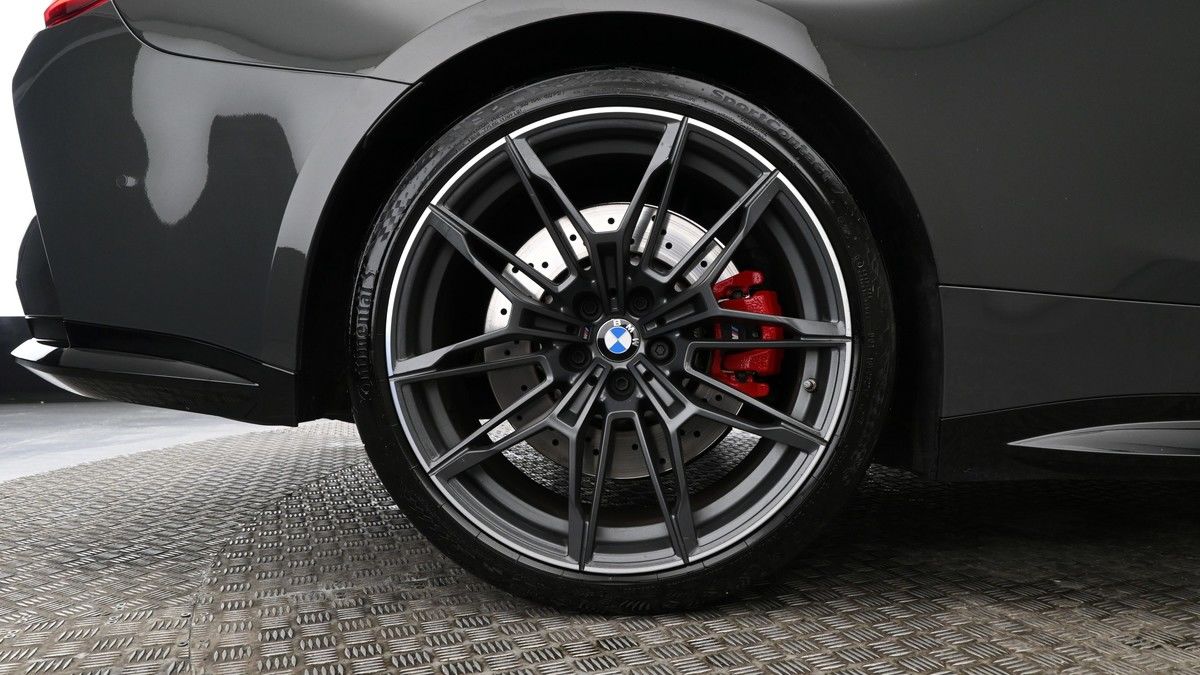 BMW M4 Competition Image 8