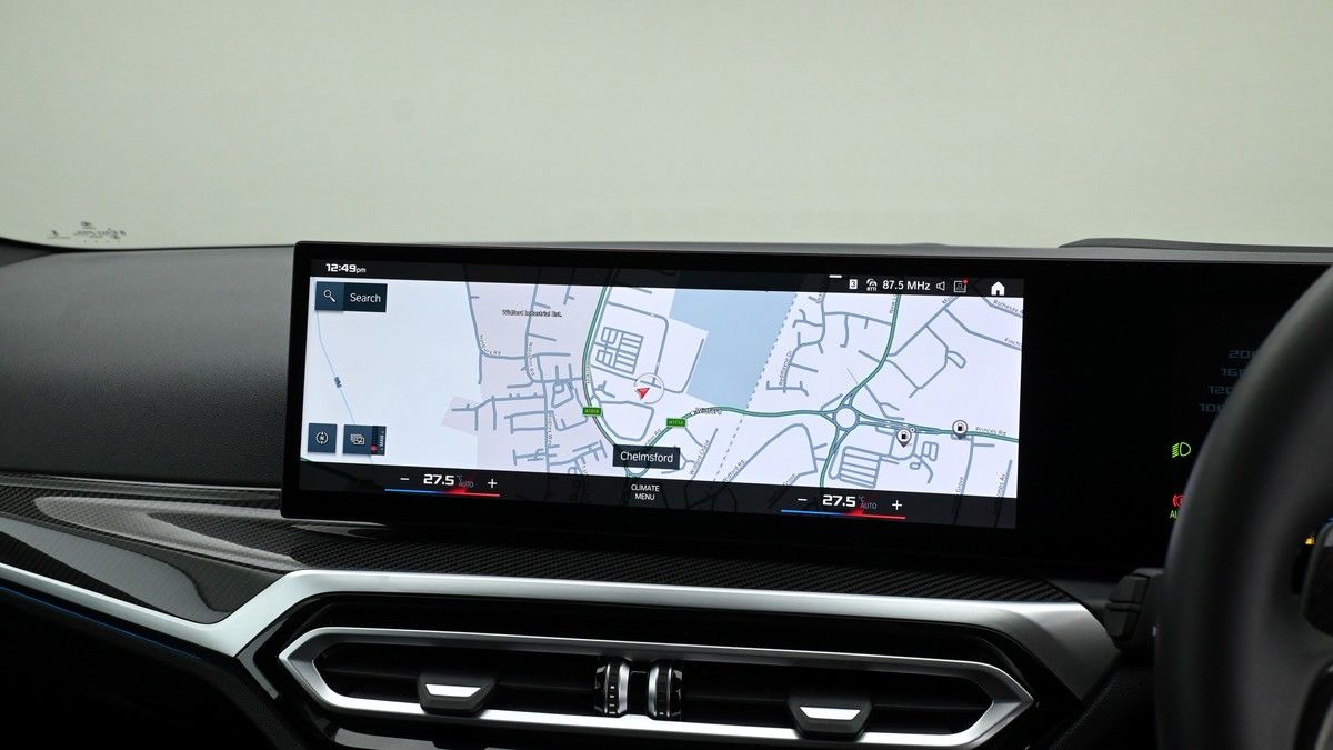 BMW M4 Competition Image 11