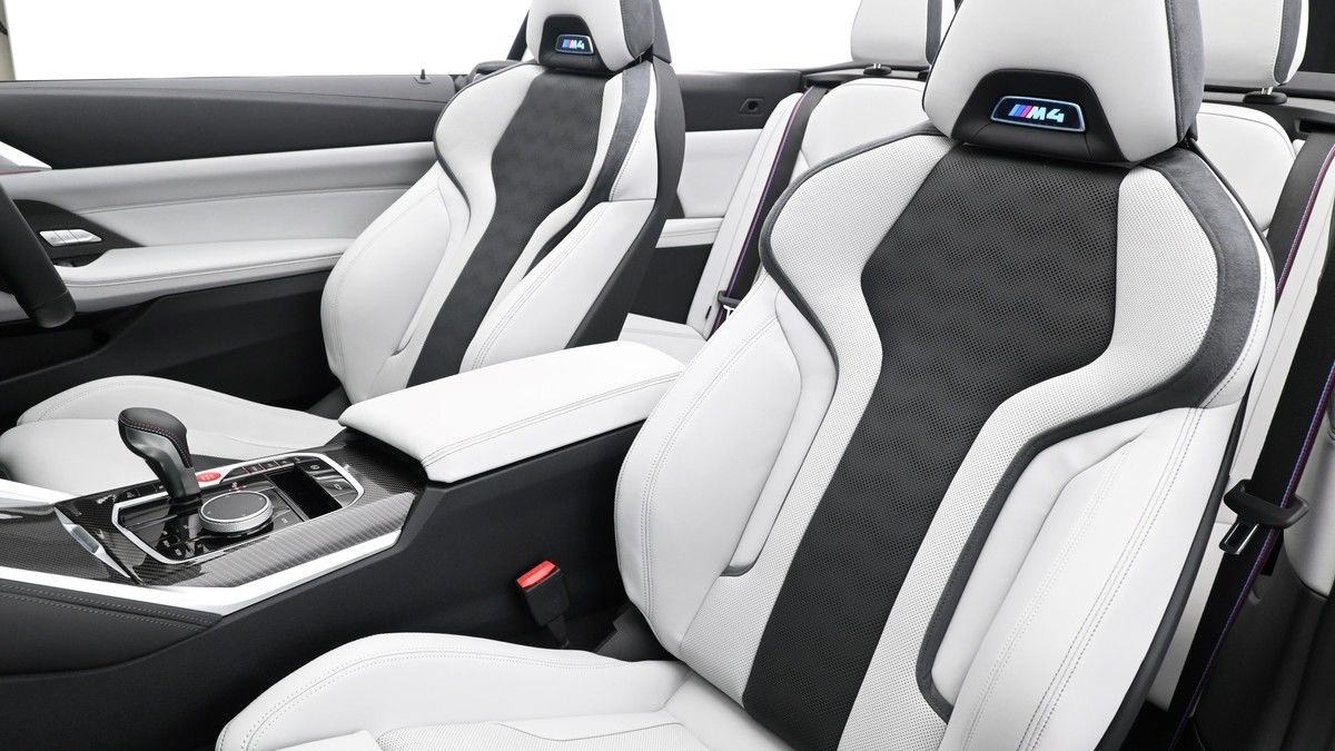 BMW M4 Image 4