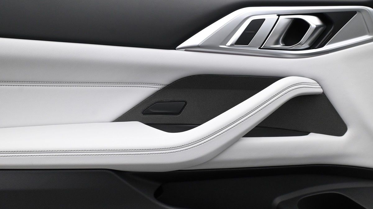 BMW M4 Image 13