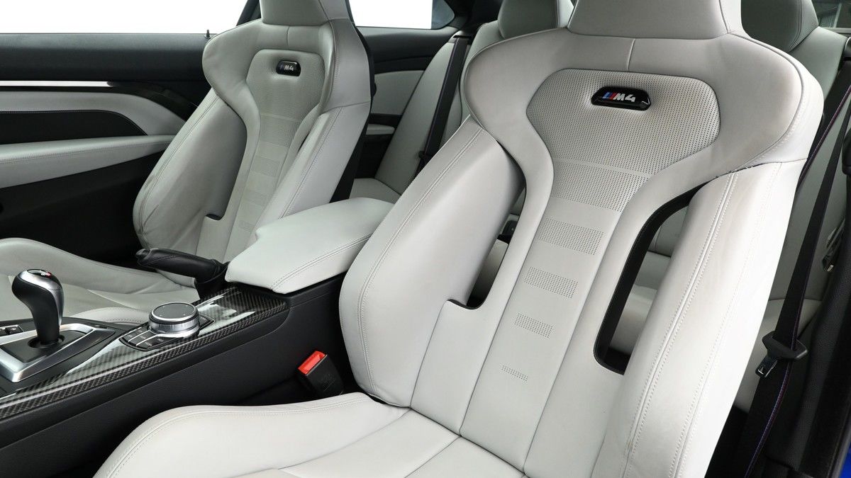 BMW M4 Image 4