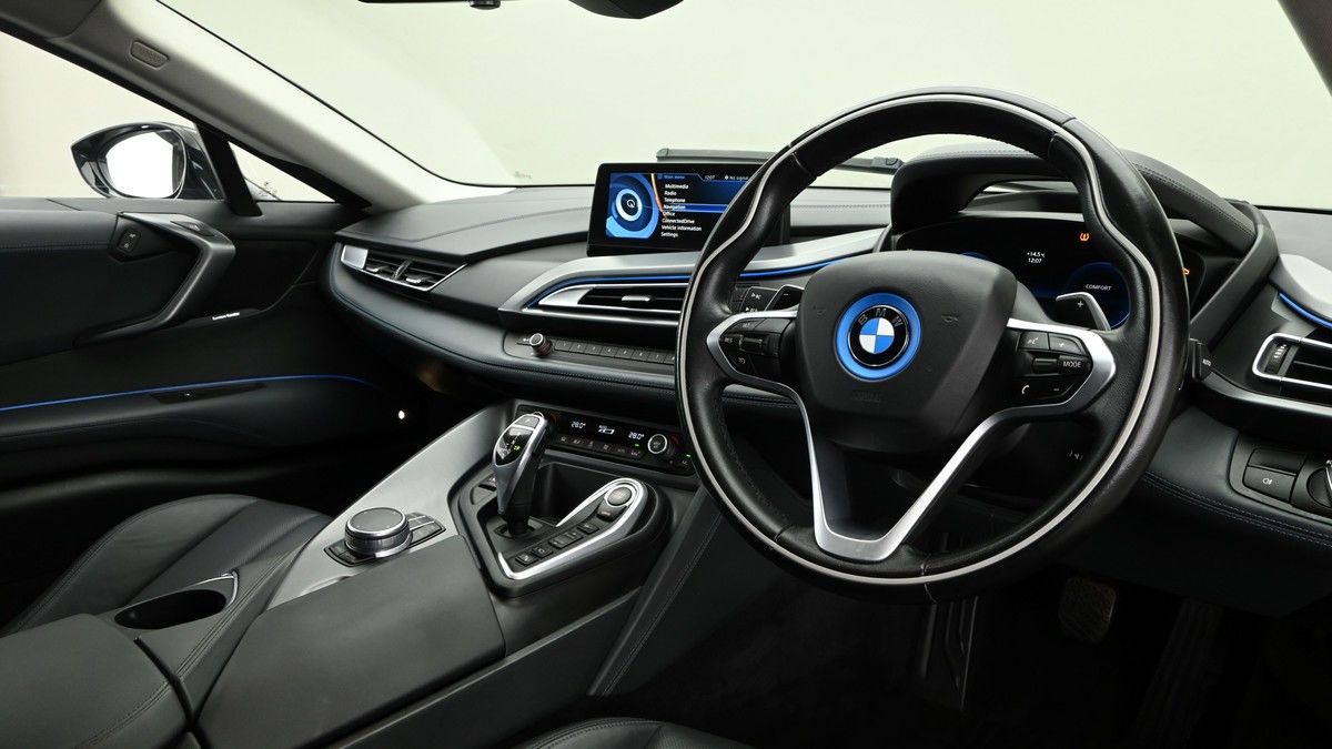 BMW i8 Image