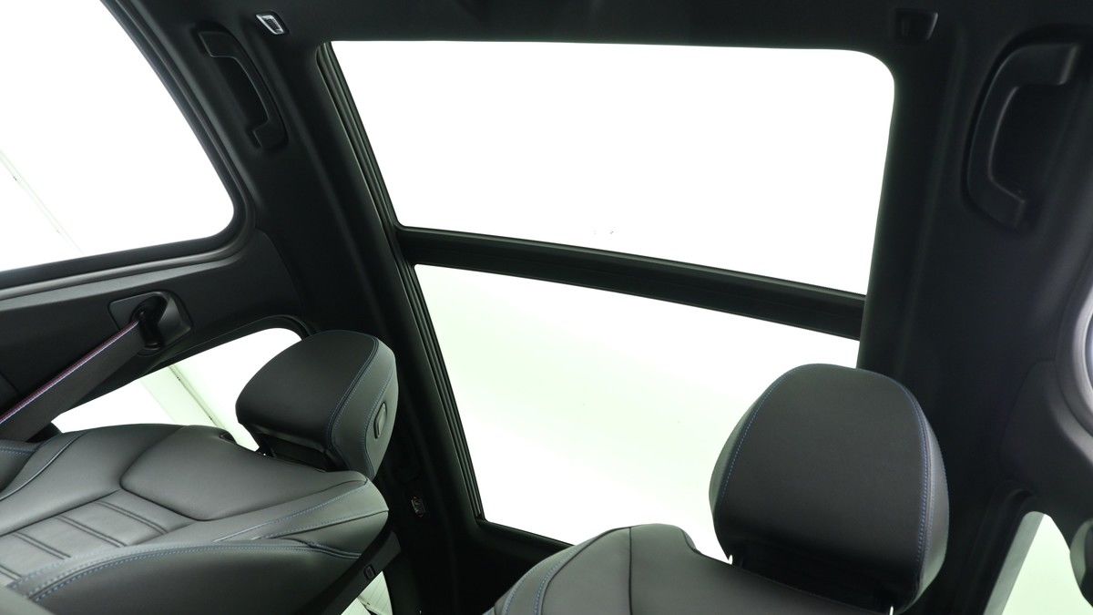 BMW iX3 Image 2
