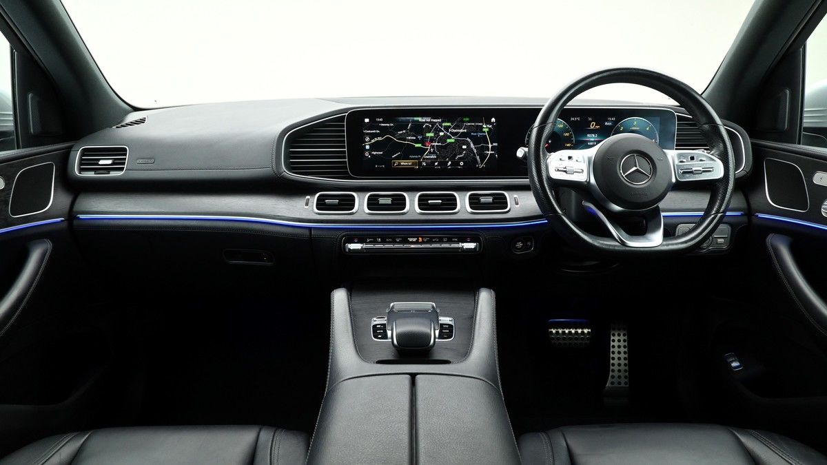 Mercedes-Benz GLE Image 14