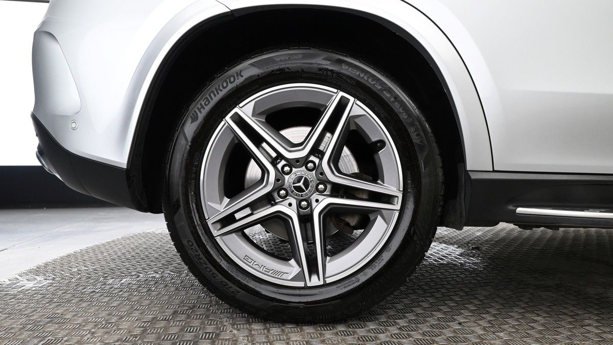 Mercedes-Benz GLE Image 9