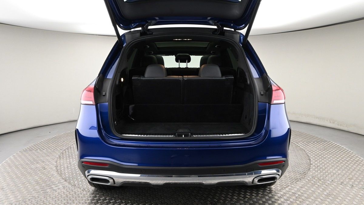 Mercedes-Benz GLE Class Image 10