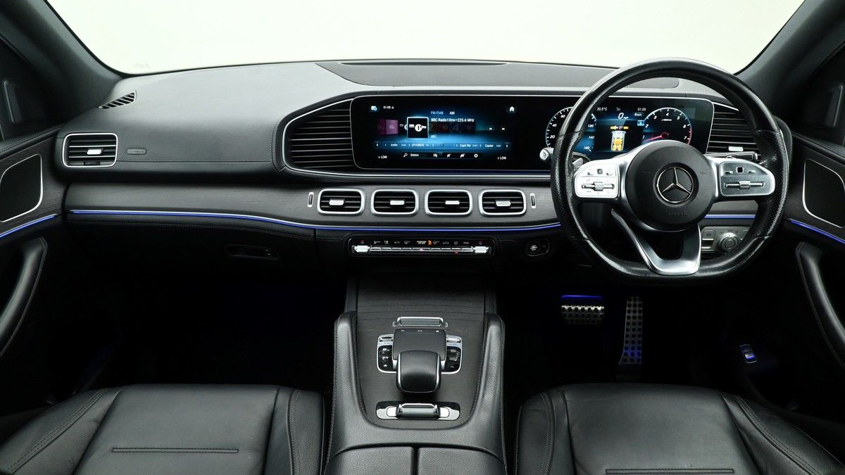 Mercedes-Benz GLE Image 14