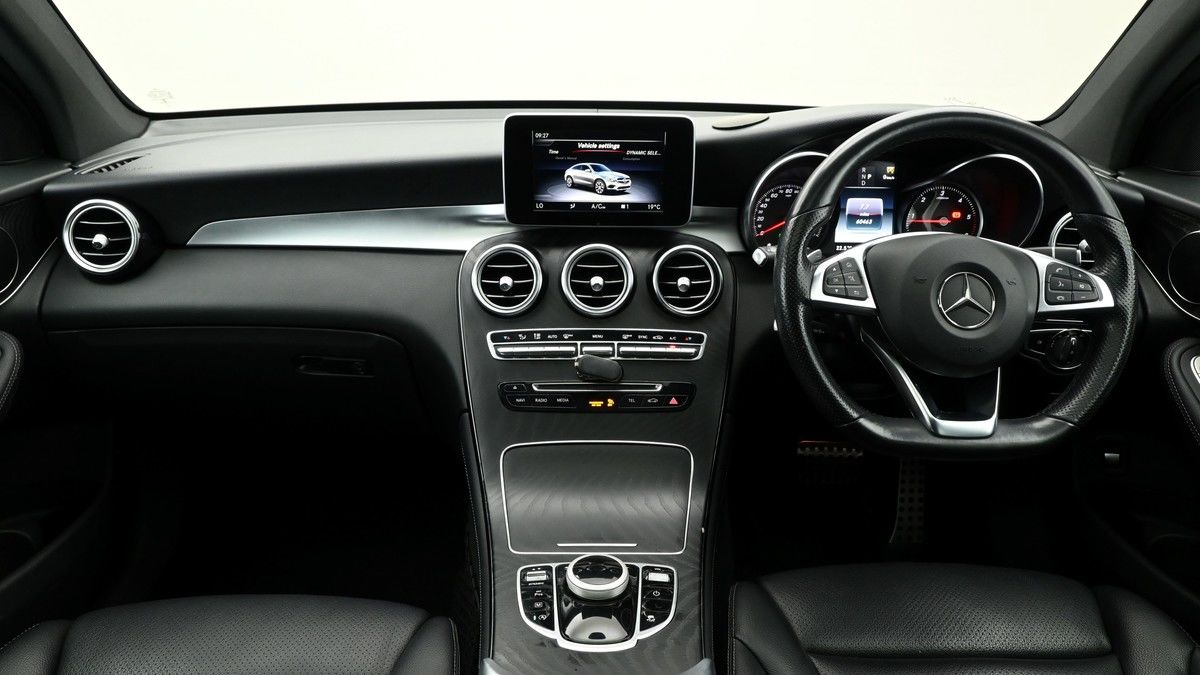 Mercedes-Benz GLC Image 14