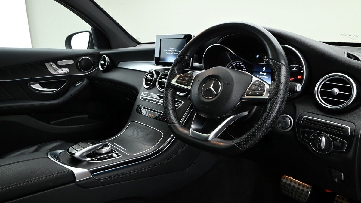 Mercedes-Benz GLC Class Image 3