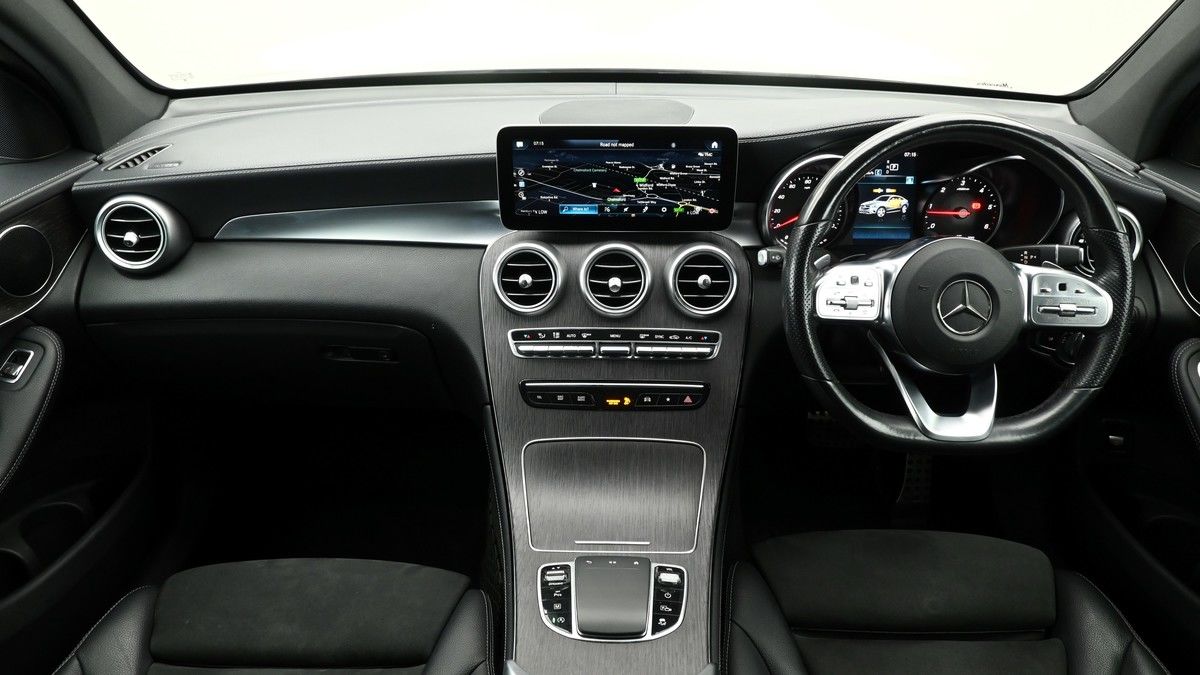 Mercedes-Benz GLC Image 14