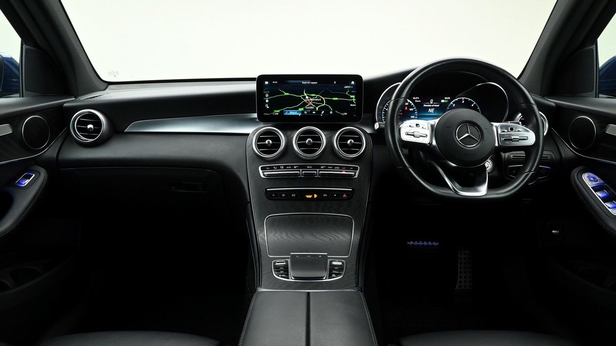 Mercedes-Benz GLC Image 13