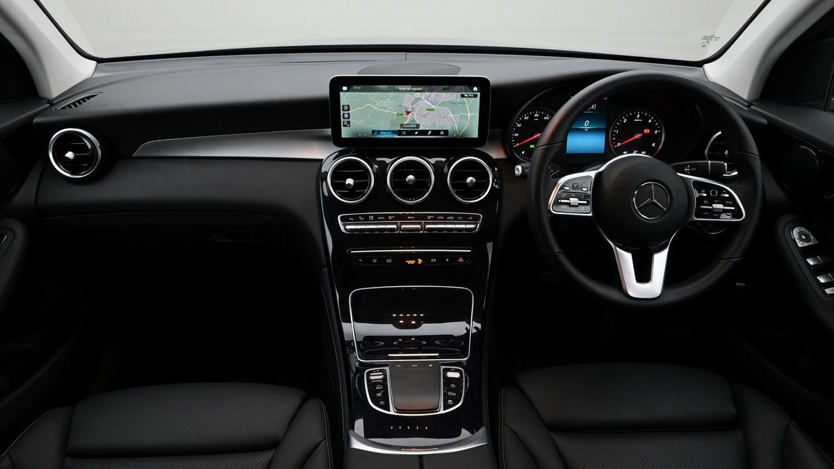 Mercedes-Benz GLC Image 14