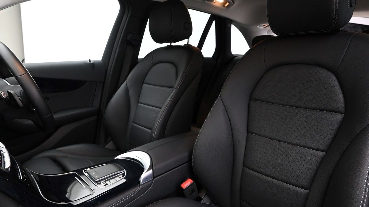 Mercedes-Benz GLC Image 4