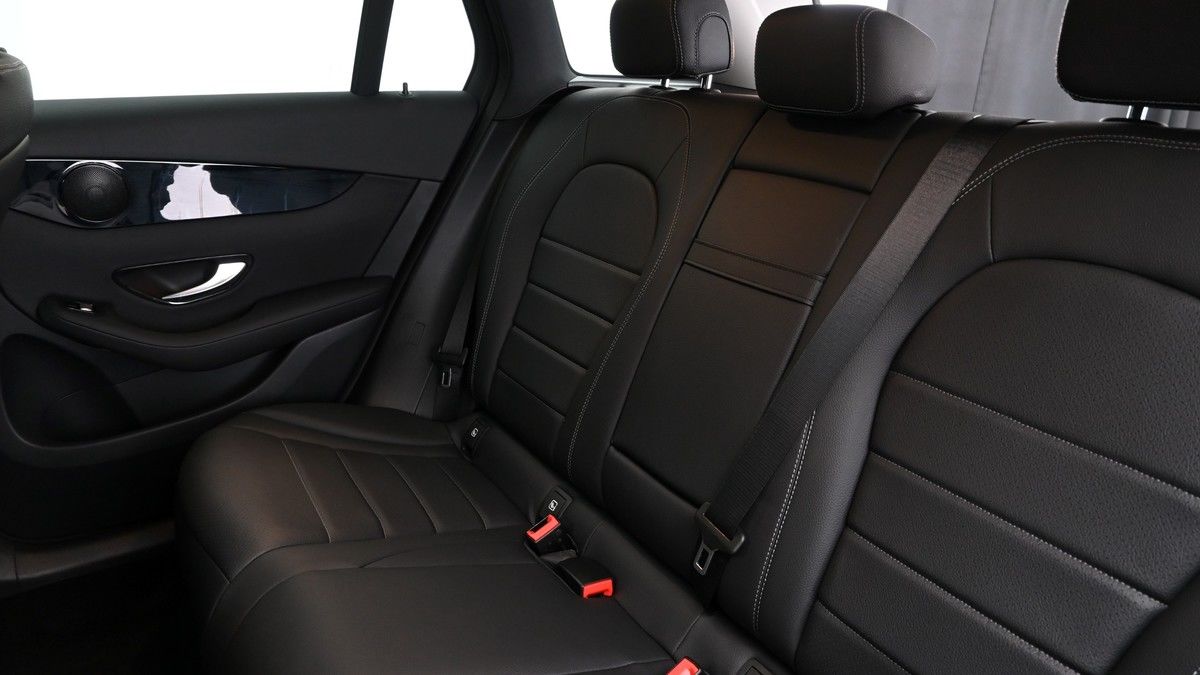 Mercedes-Benz GLC Image 5