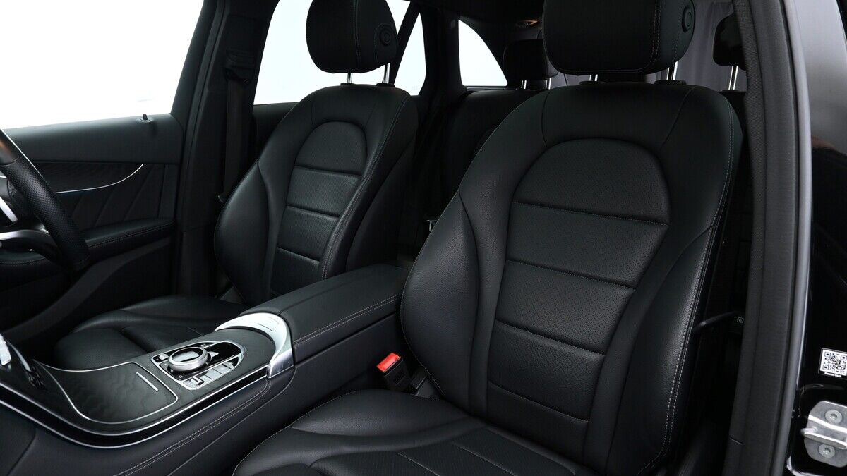 Mercedes-Benz GLC Image 4