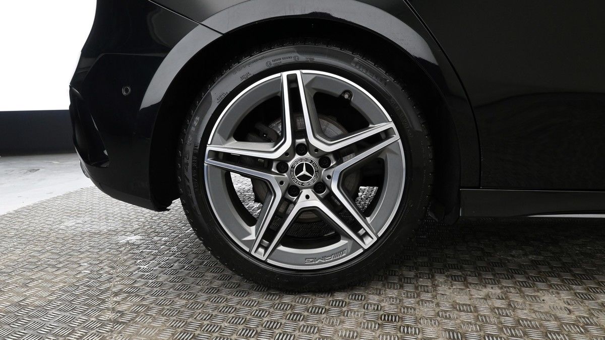 Mercedes-Benz A Class Image 8