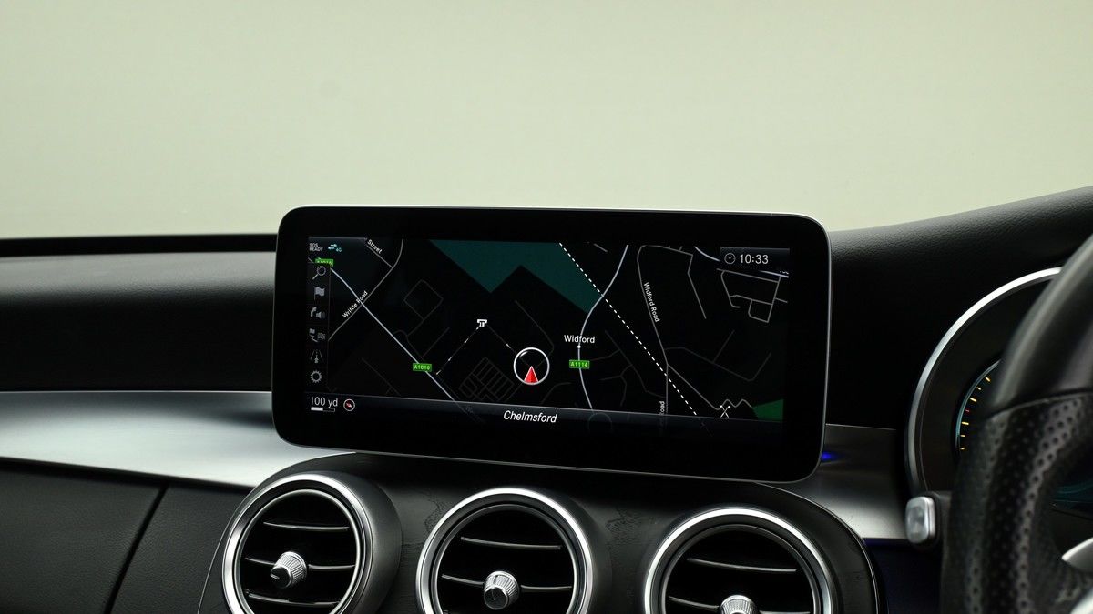 Mercedes-Benz C Class Image 10