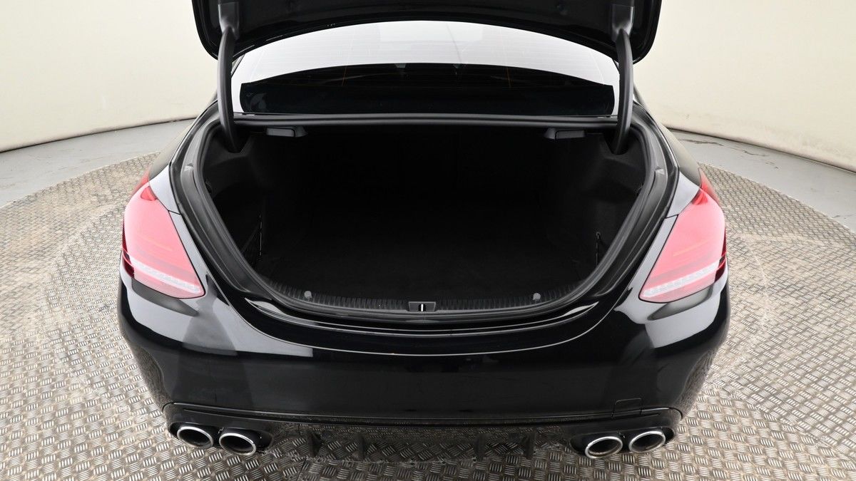 Mercedes-Benz C Class Image 10