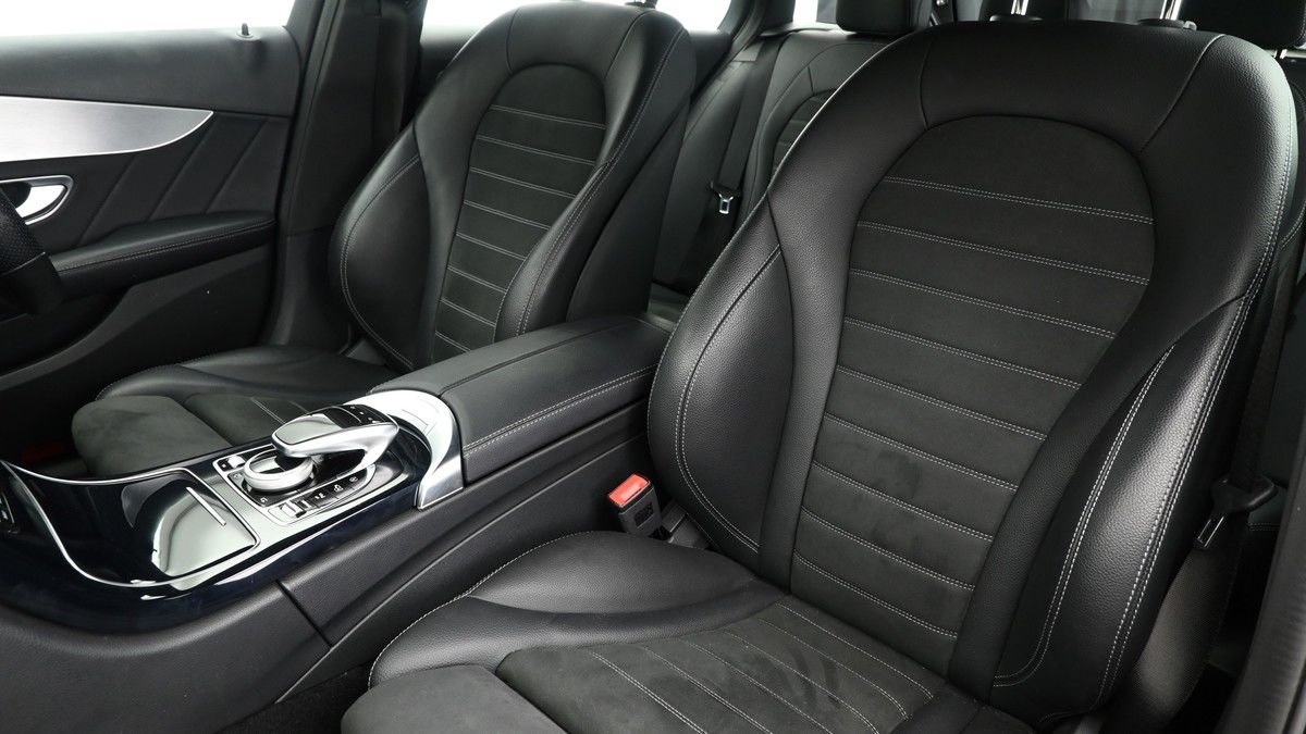 Mercedes-Benz C Class Image 4