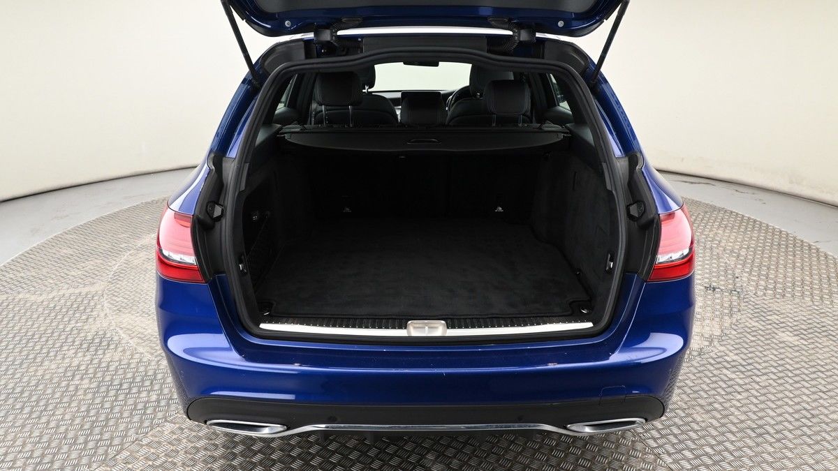 Mercedes-Benz C Class Image 10