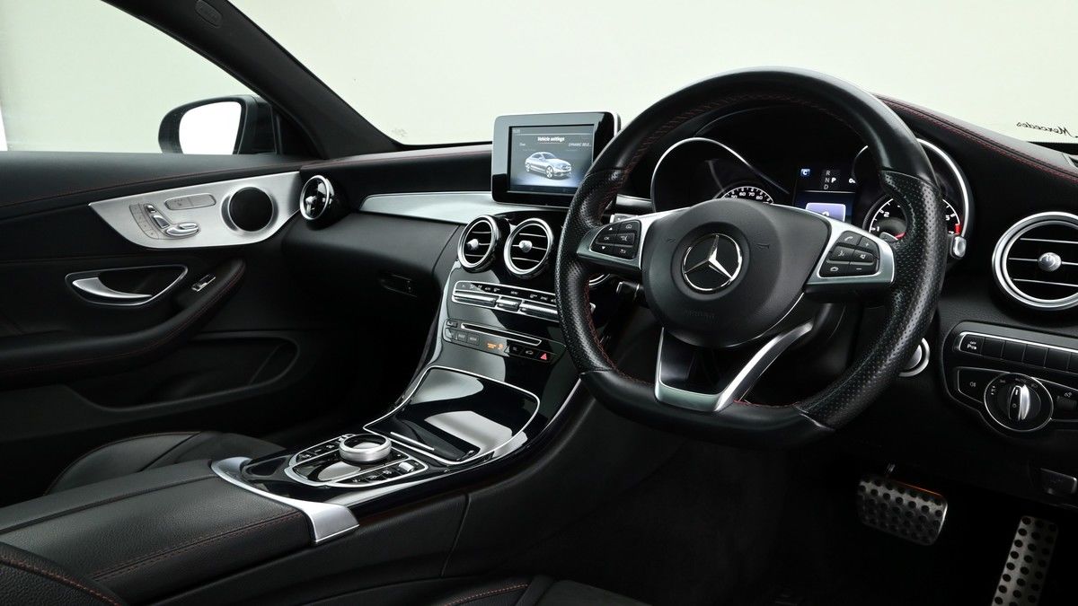 Mercedes-Benz C Class Image 3