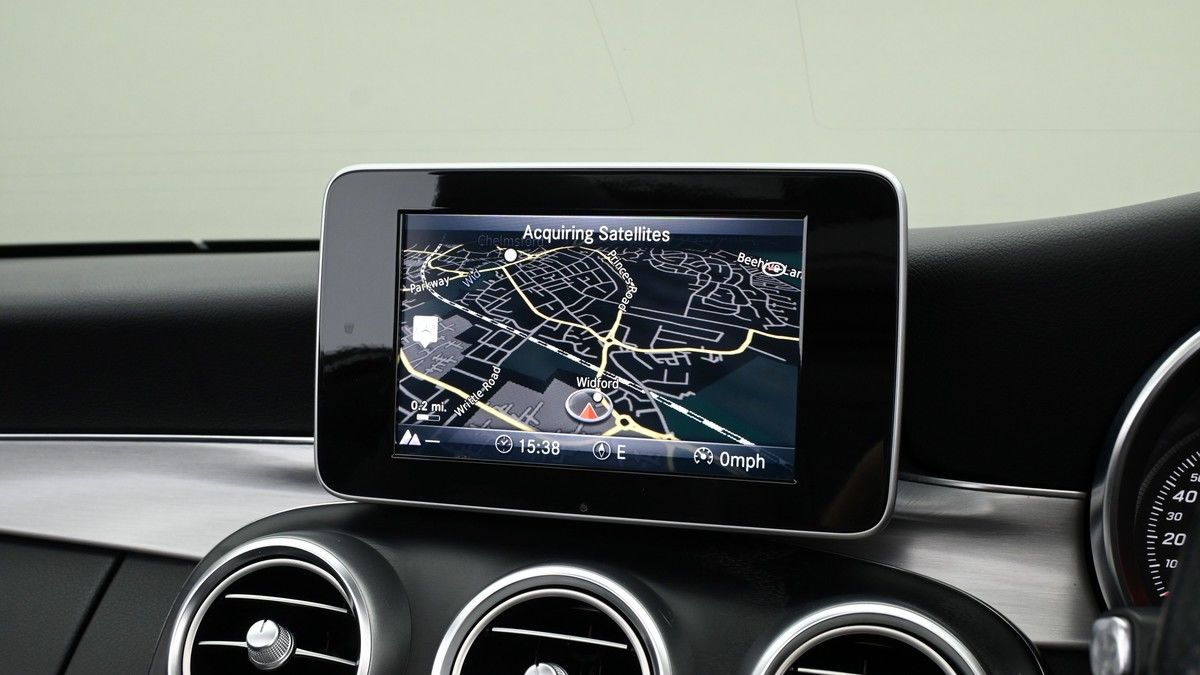 Mercedes-Benz C Class Image 10
