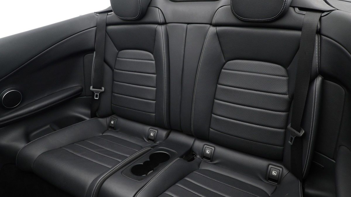 Mercedes-Benz C Class Image 4