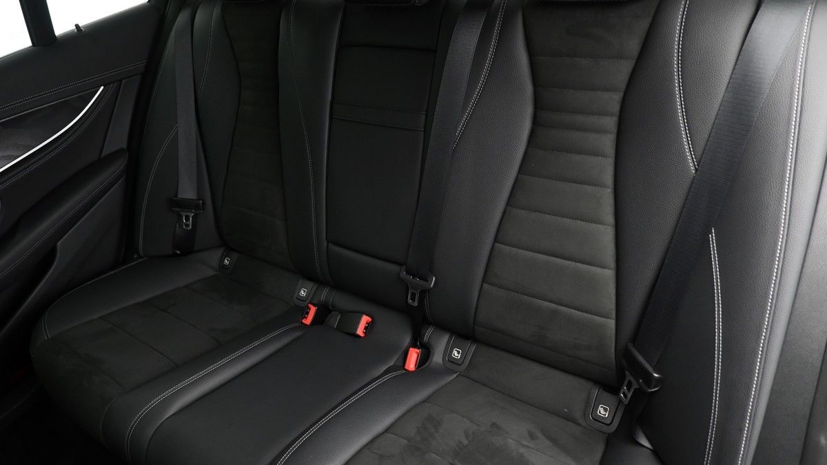 Mercedes-Benz E Class Image 4