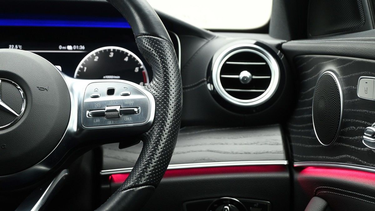 Mercedes-Benz E Class Image 15