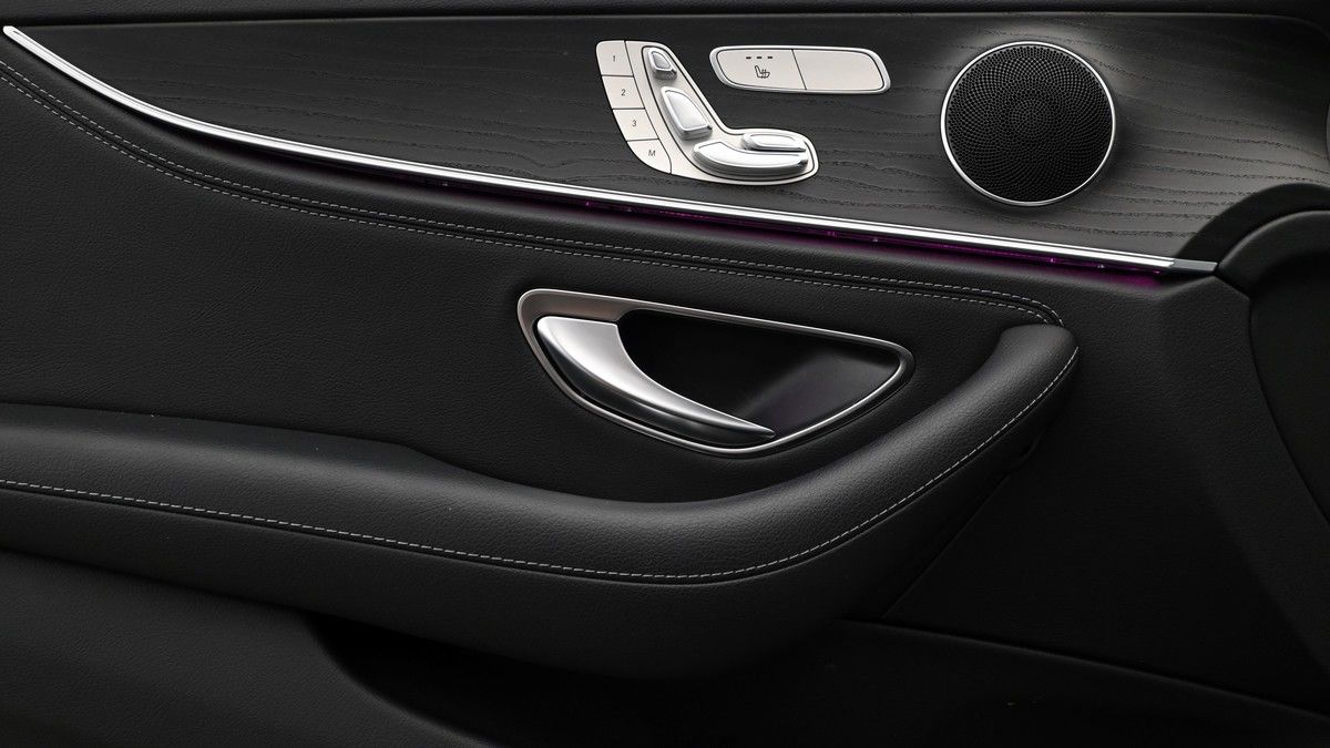 Mercedes-Benz E Class Image 12